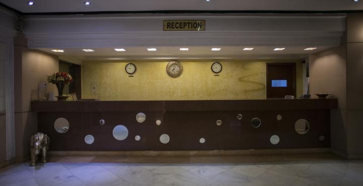 אגרה Hotel Yamuna View מראה חיצוני תמונה